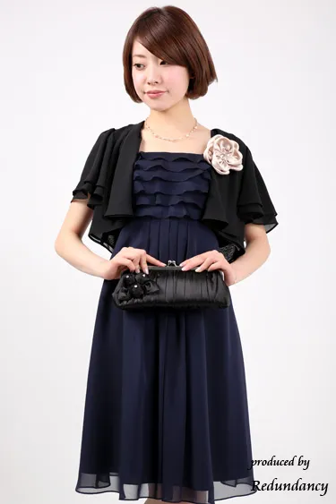 ネイビーのティアードフリルドレス