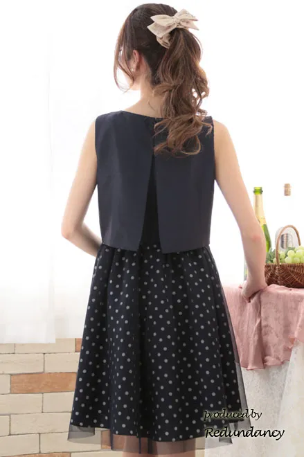 ネイビー×ブルーのドットチュールスカートドレス