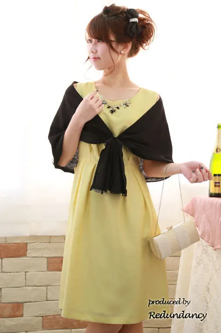 レモンイエローのウエストリボンフレアドレス