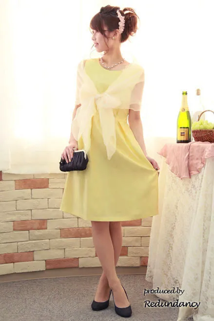 レモンイエローのウエストリボンフレアドレス