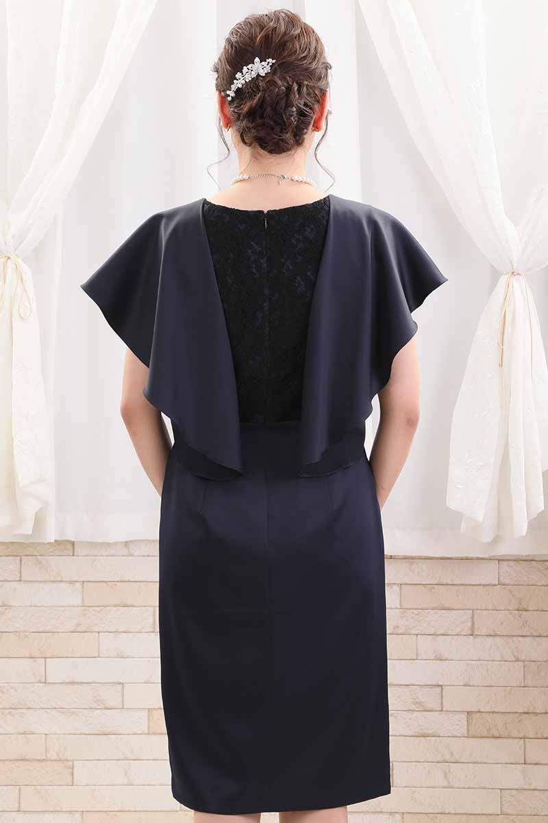 ネイビーのバックレースタイトドレス