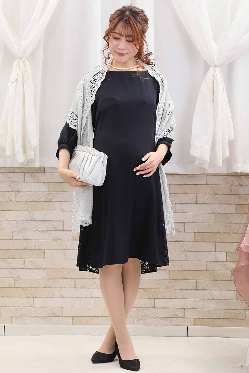 ネイビーのベルト付きバックレースドレス