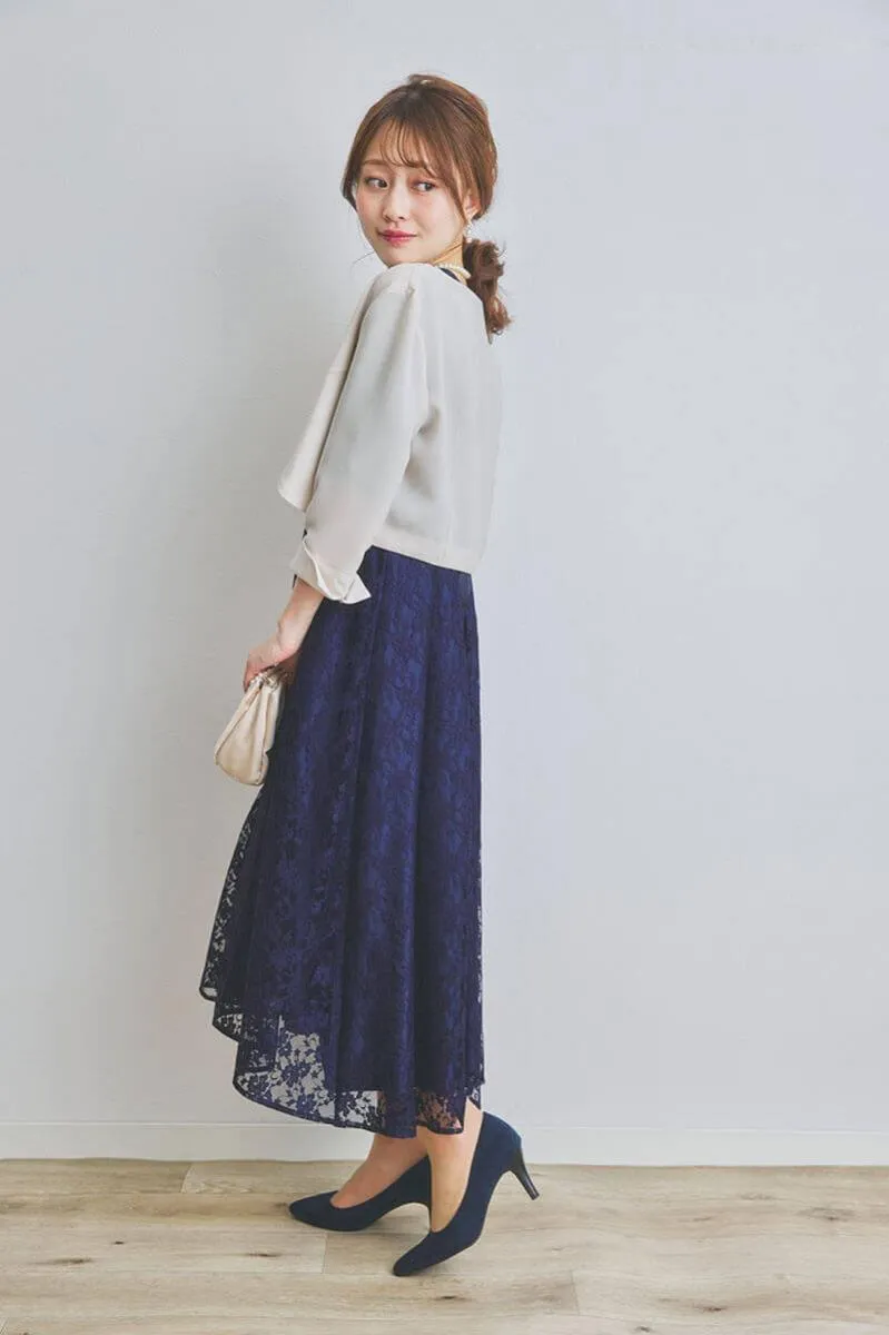 ネイビーの総レースフィッシュテールドレス