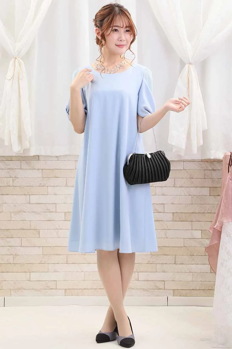 パステルブルーのリボン風スリーブドレス