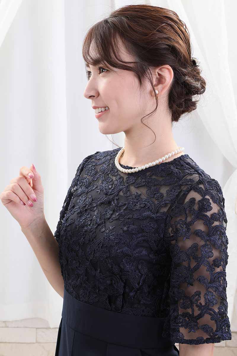 ネイビーのトップスレースオールインワンパンツドレス