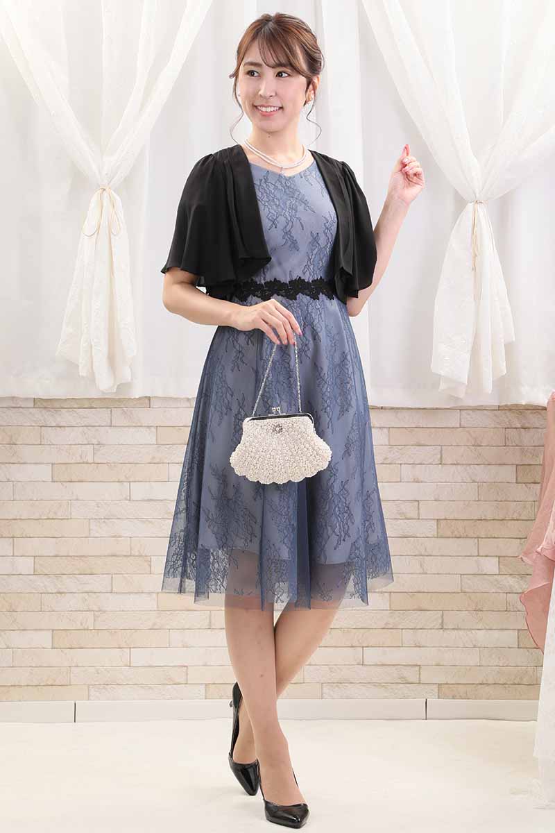 ブルーのパフスリーブ花柄レースドレス