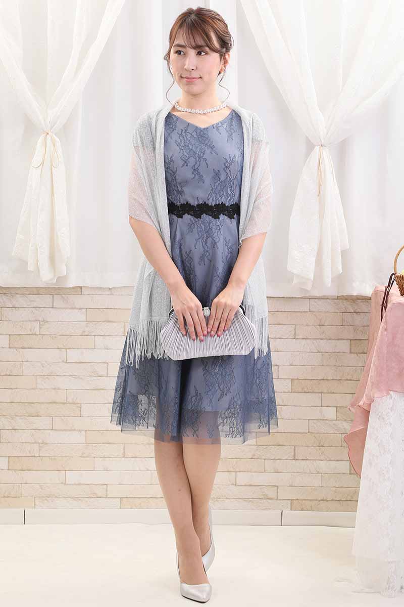 ブルーのパフスリーブ花柄レースドレス