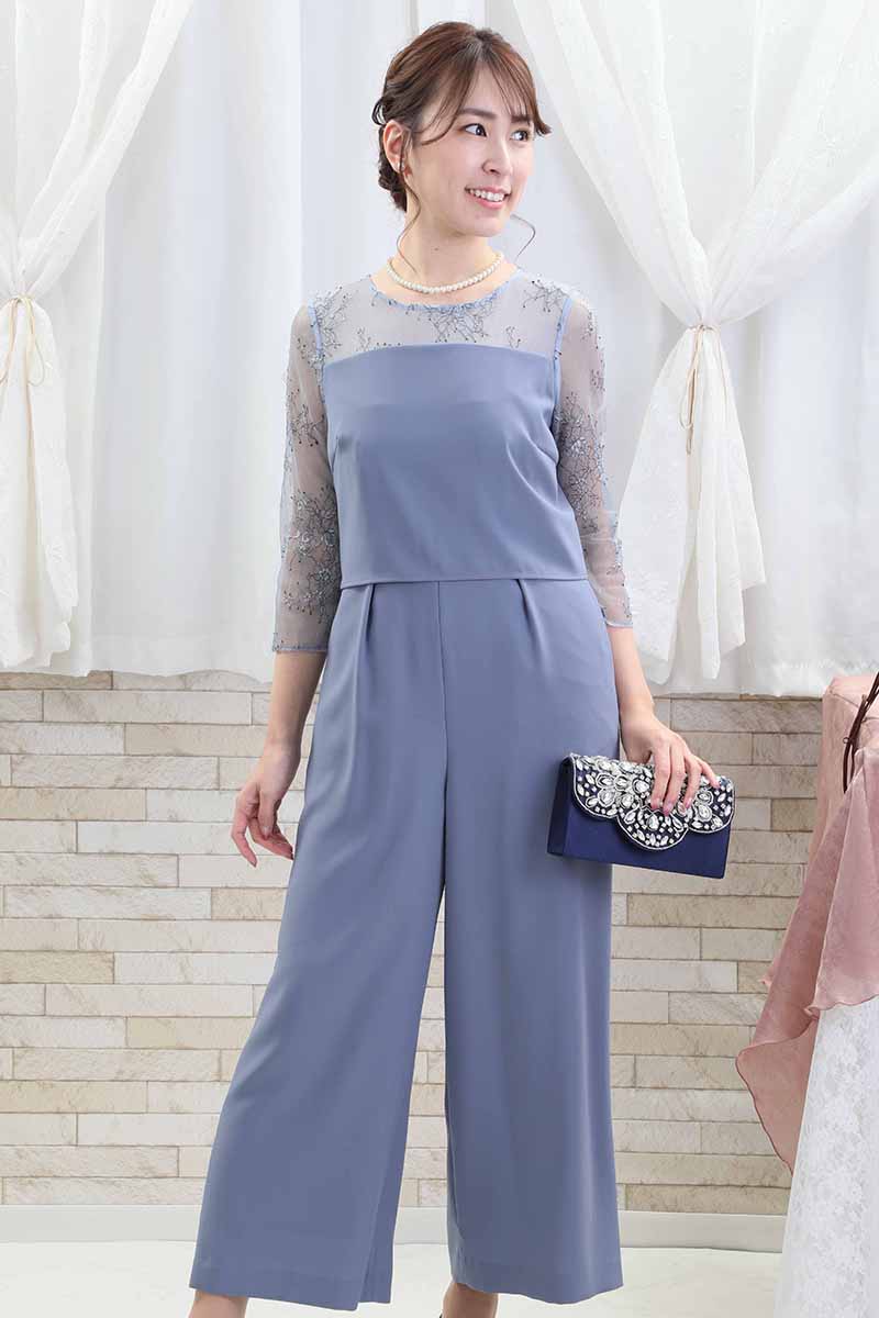ブルーのデコルテレーススリーブパンツドレス