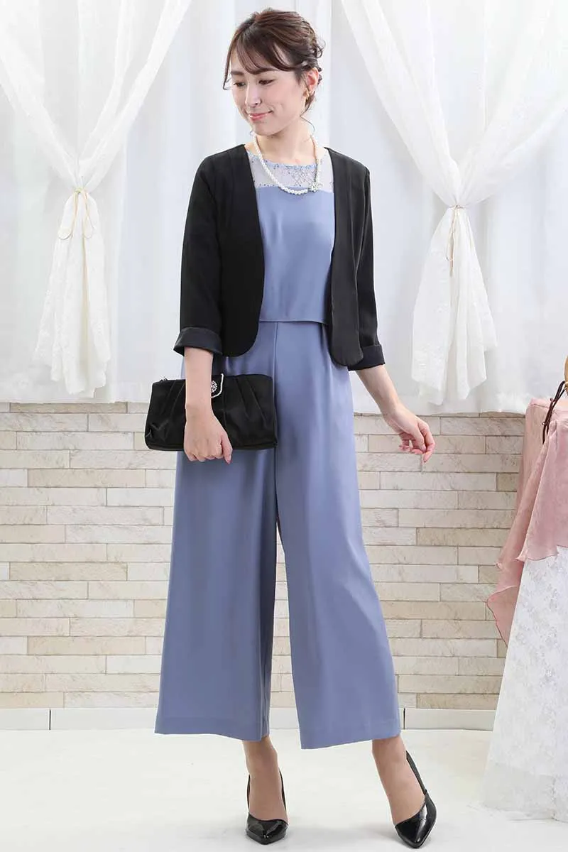 ブルーのデコルテレーススリーブパンツドレス