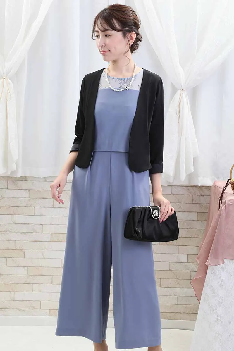 ブルーのデコルテレーススリーブパンツドレス