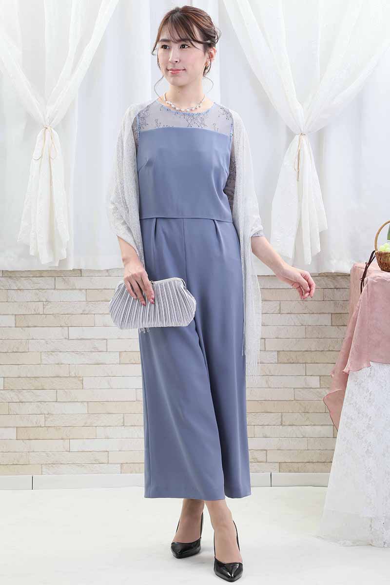 ブルーのデコルテレーススリーブパンツドレス