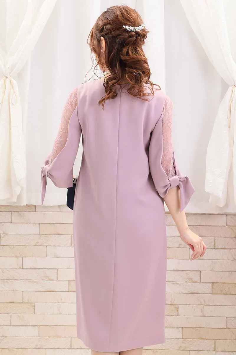 ピンクのレーススリーブIラインドレス