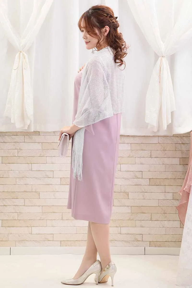 ピンクのレーススリーブIラインドレス