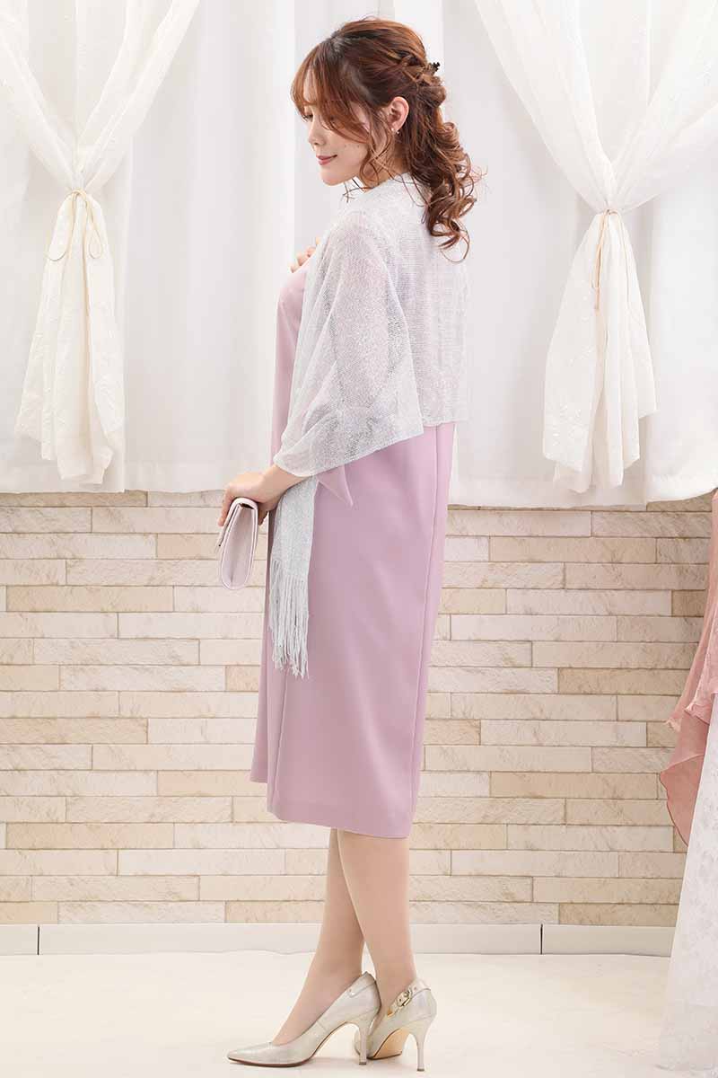 ピンクのレーススリーブIラインドレス