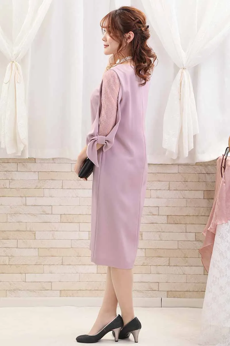 ピンクのレーススリーブIラインドレス