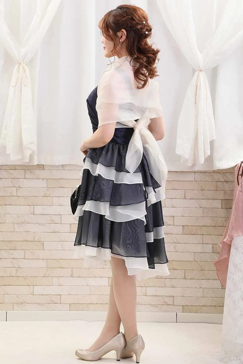 ネイビー×ホワイトのグラディーションドレス