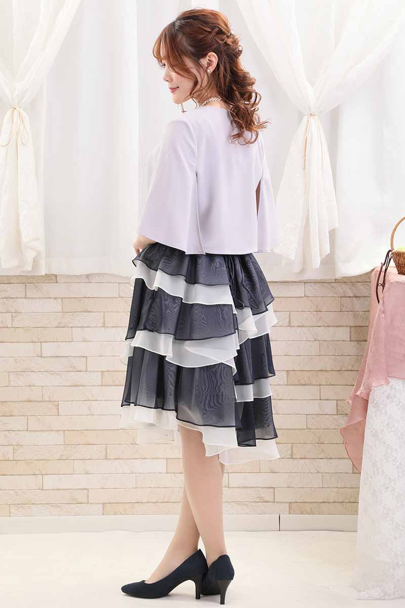 ネイビー×ホワイトのグラディーションドレス