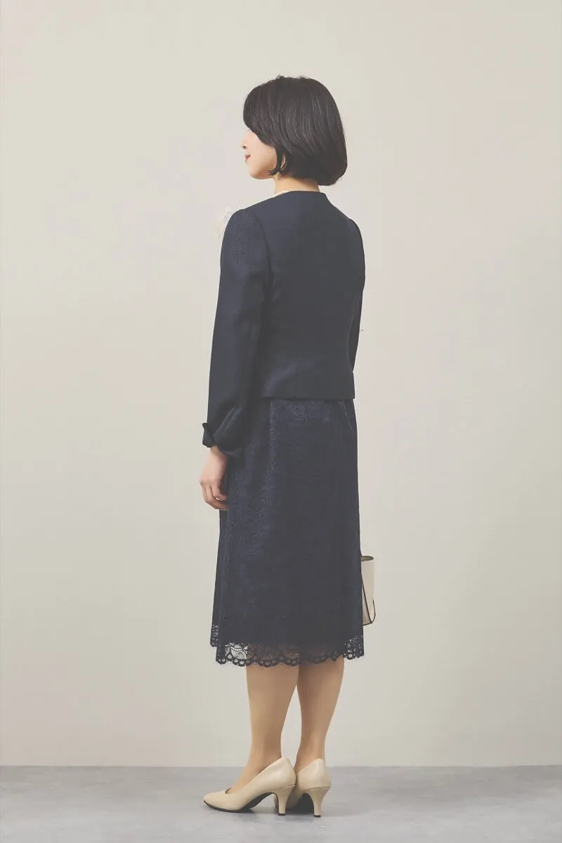 ネイビーの総レース五分袖セレモニースーツセット