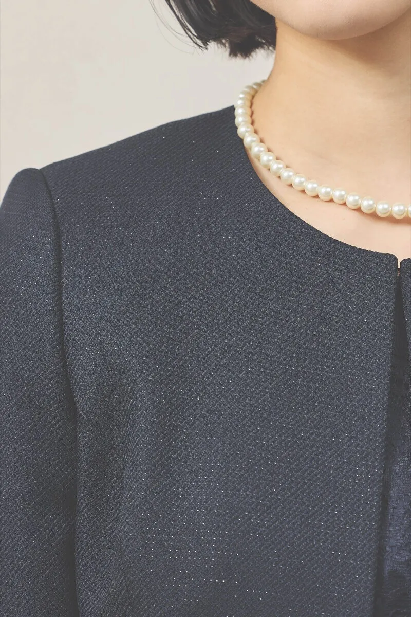 ネイビーの総レース五分袖セレモニースーツセット