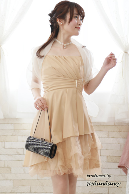 ホワイトパールと花のチョーカー