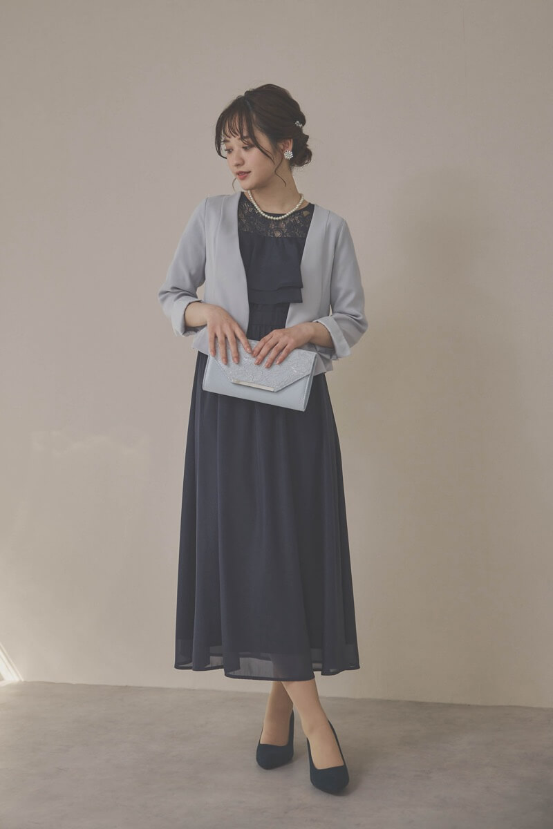 シルバーレース×プレートクラッチバッグ