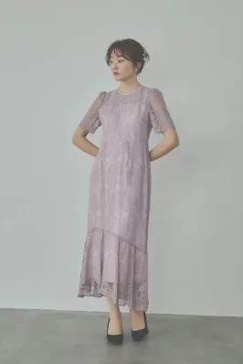 ピンクのファインレースドレス JILLSTUART