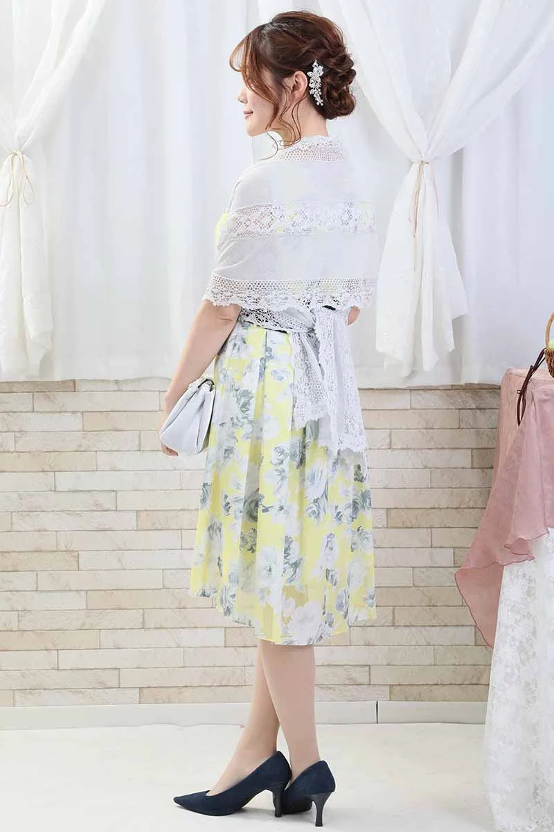 イエローの花柄ノースリーブヘムドレス