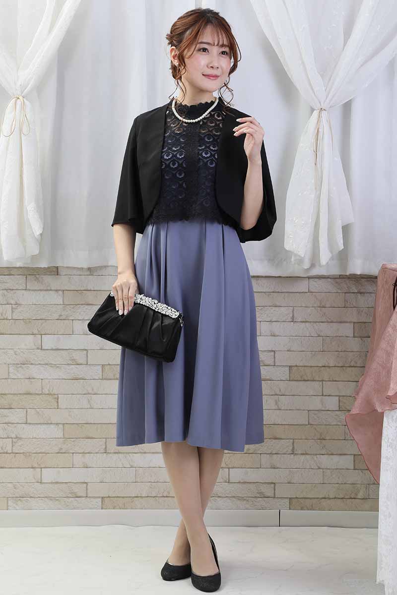 ネイビーのレーストップスドレス