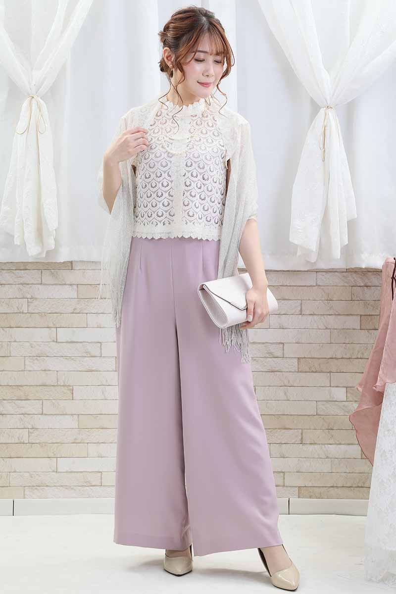 ピンクのレースブラウスパンツドレス