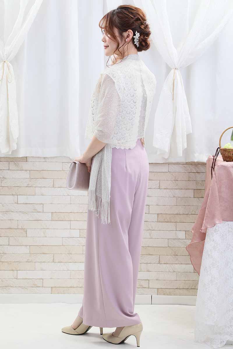 ピンクのレースブラウスパンツドレス