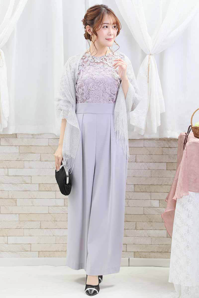 ライトグレーのトップスレースオールインワンパンツドレス