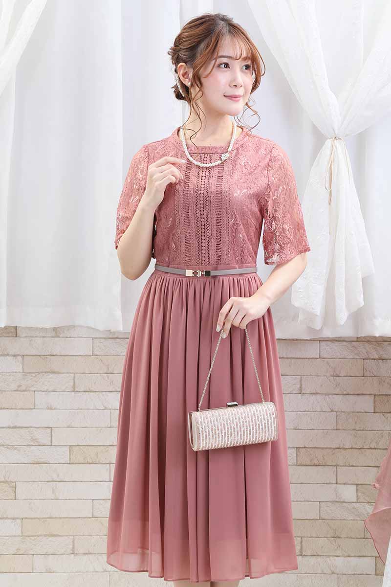 ピンクのはしごレース×シフォンギャザードレス