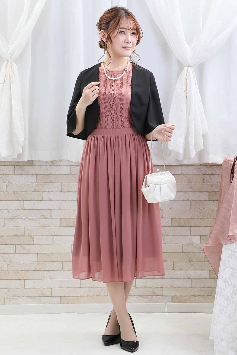 ピンクのはしごレース×シフォンギャザードレス