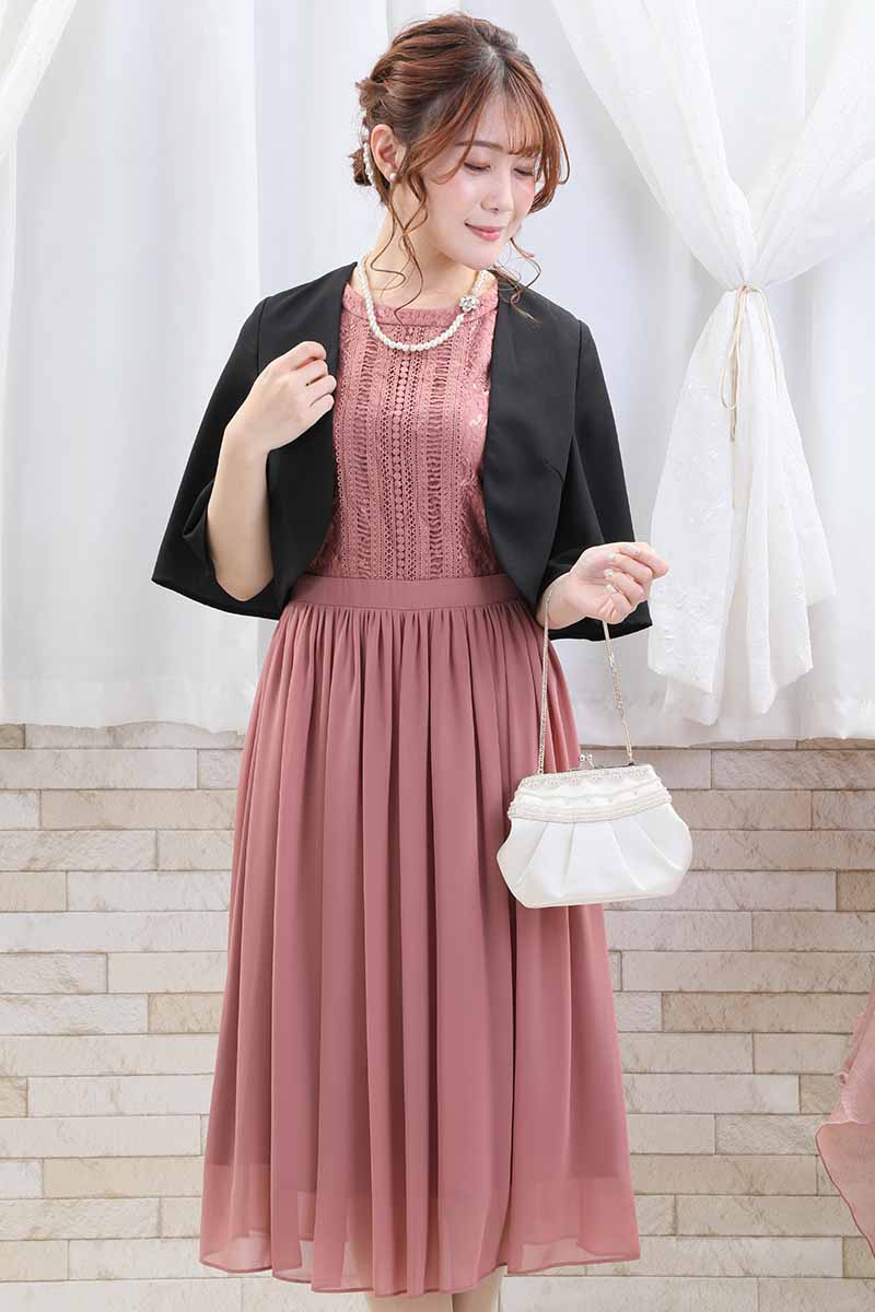 ピンクのはしごレース×シフォンギャザードレス