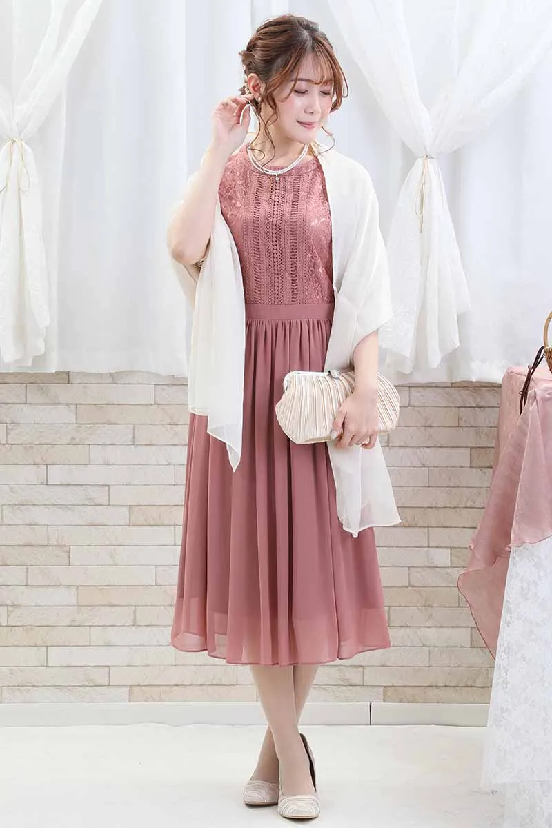 ピンクのはしごレース×シフォンギャザードレス