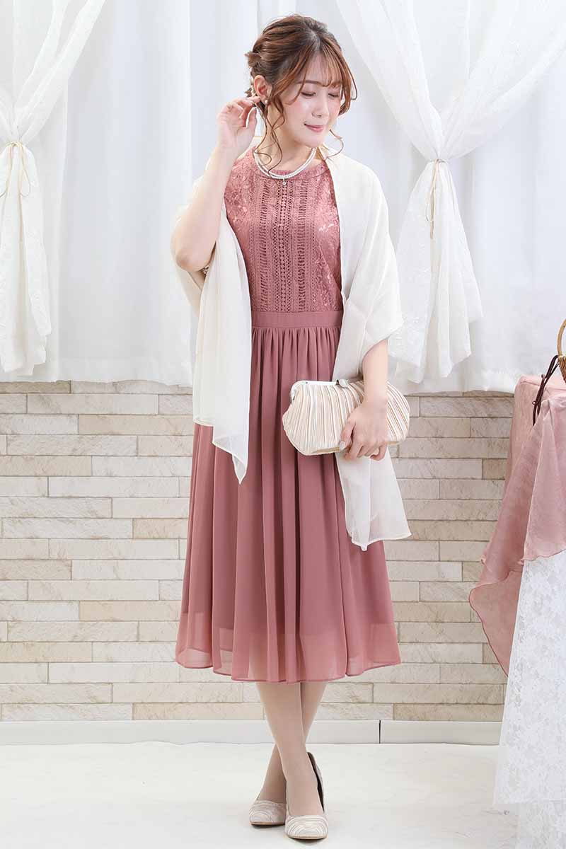 ピンクのはしごレース×シフォンギャザードレス