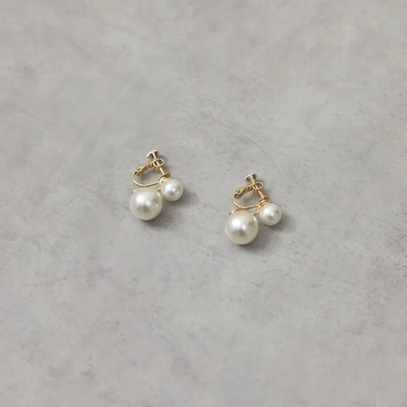 2連パールイヤリング