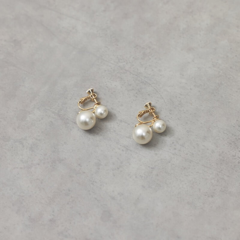 2連パールイヤリング