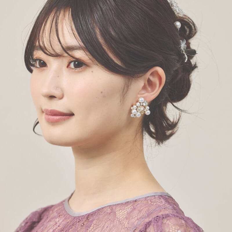 三角パール×ビジューイヤリング