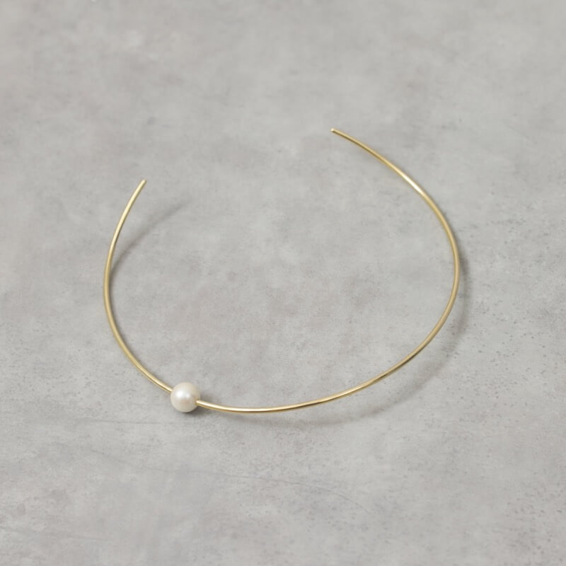 ポイントパールのゴールドチョーカー