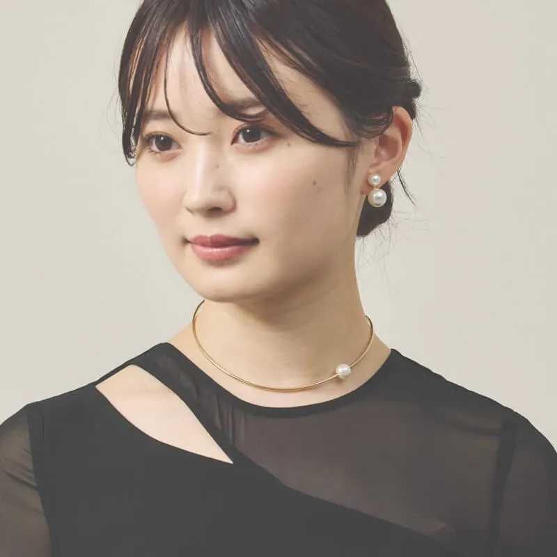 ポイントパールのゴールドチョーカー