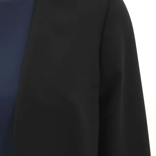 ブラックのシンプルボレロ