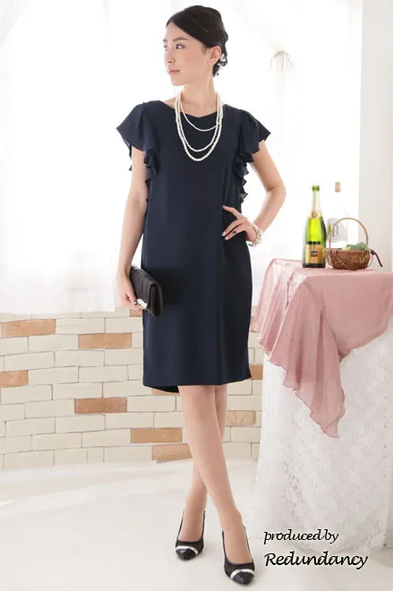 ホワイトパールの三連ロングネックレス