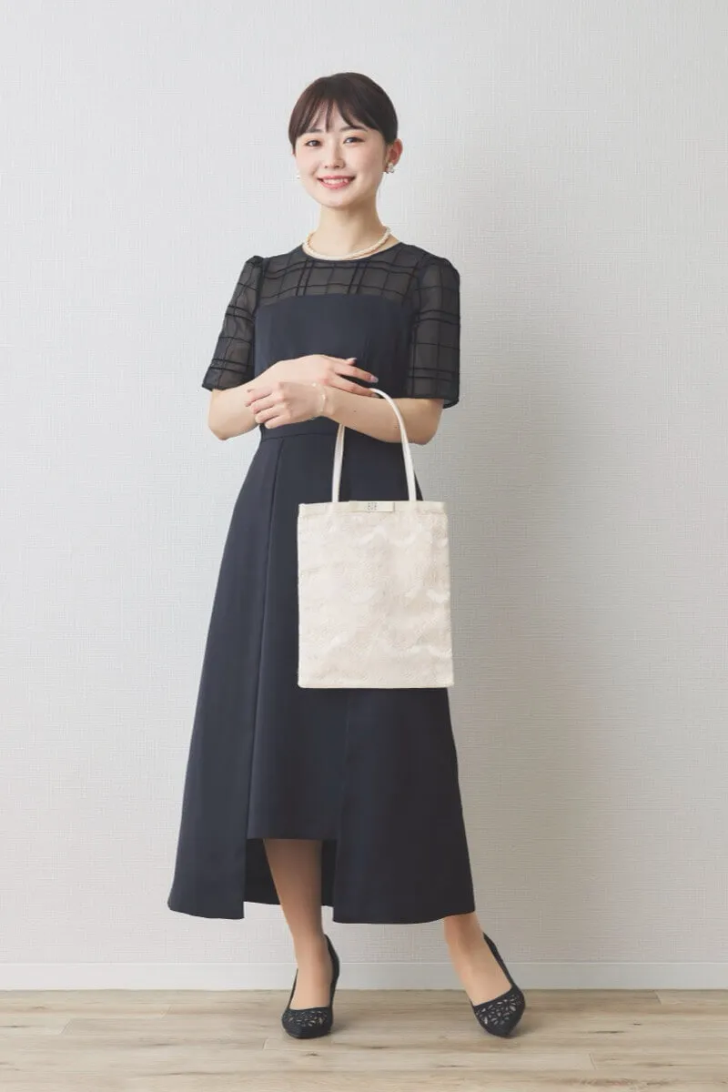 ベージュスカラップレースサブバッグ