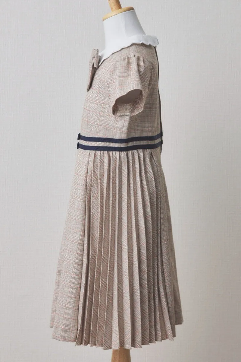 ベージュのチェック×リボン付きキッズフォーマルセット