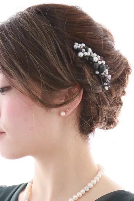 ワインレッド&シルバーパールのコーム