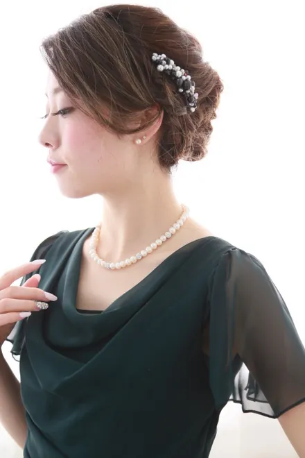 ワインレッド&シルバーパールのコーム