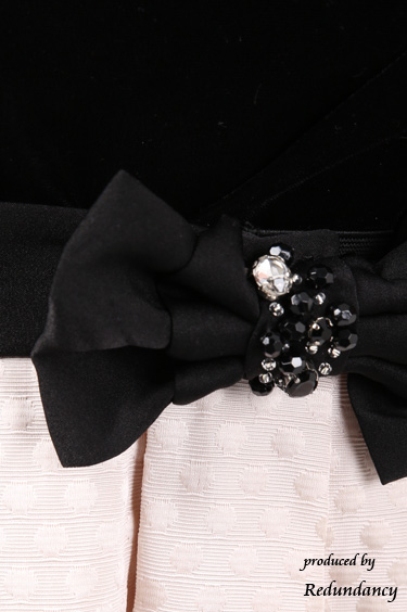 ブラック×ベージュのミニ丈ベロアドレスコーディネートセット