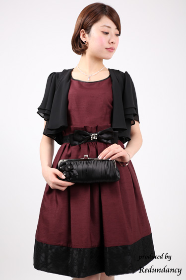 ワインレッドのビジューリボン付きシャンタンドレスコーディネートセット