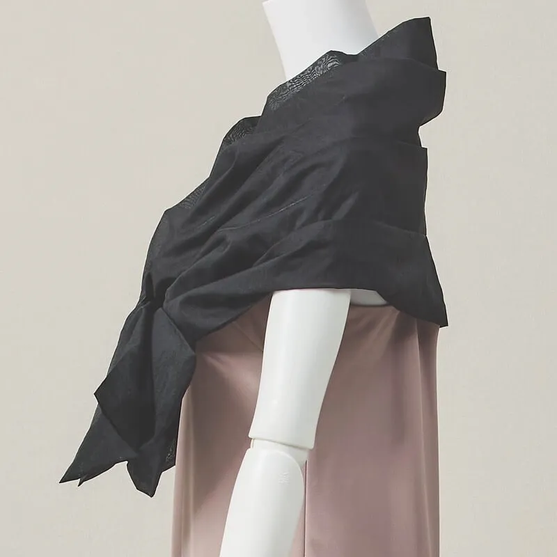 ブラックのオーガンジー3WAYストール